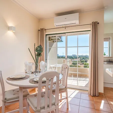 Aparthotel T2 Plaza Portimão