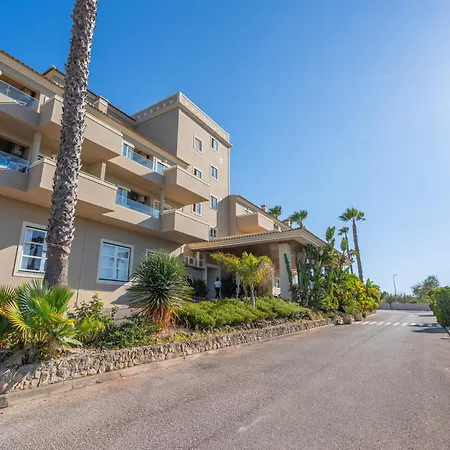 T2 Plaza Апарт-отель Портиман